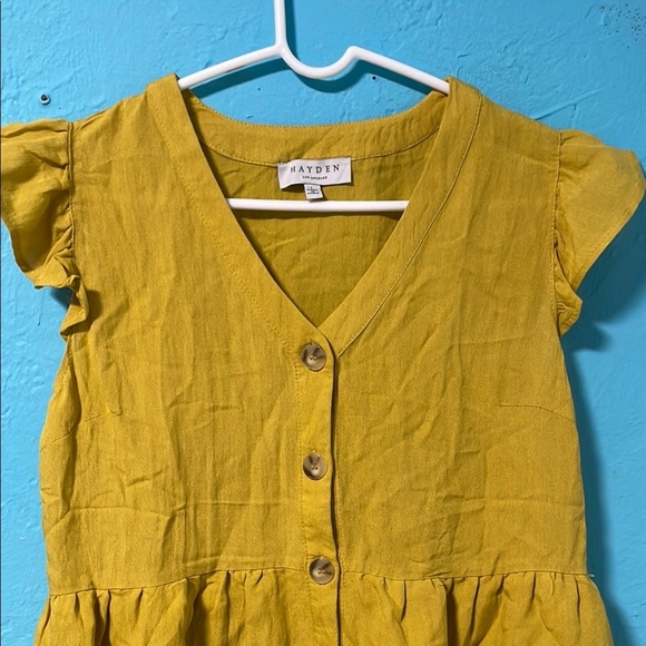 Women's Button-Down Tiered Ruffle Hem Top size L - Picture 3 of 6